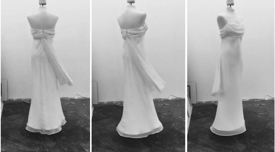 „after a period of stagnation“ Installation 2019 Stoff, Styropor, Antriebsmotor